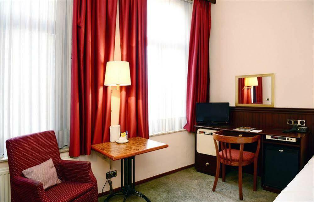Amrath Grand De L'empereur Hotel 4*